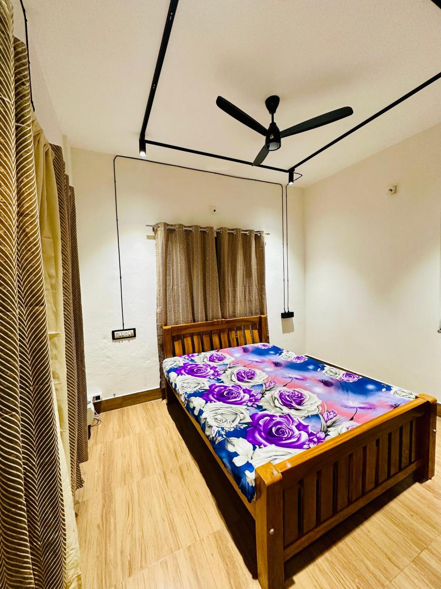 Neat Ac Room Near Someshwar Beach Mangalore Eksteriør bilde